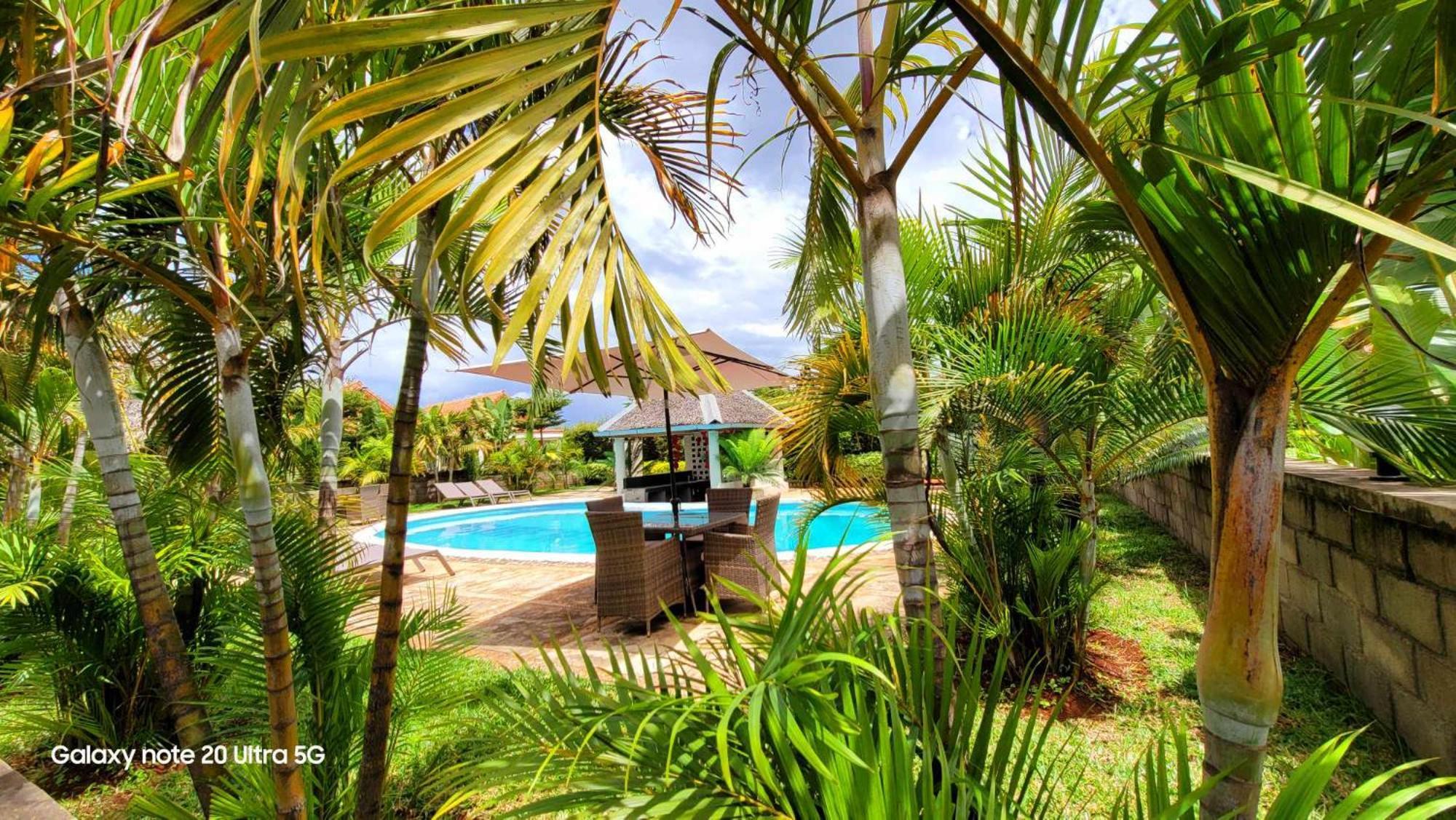 Mahafaly Hotel & Resort Анцирабе Экстерьер фото